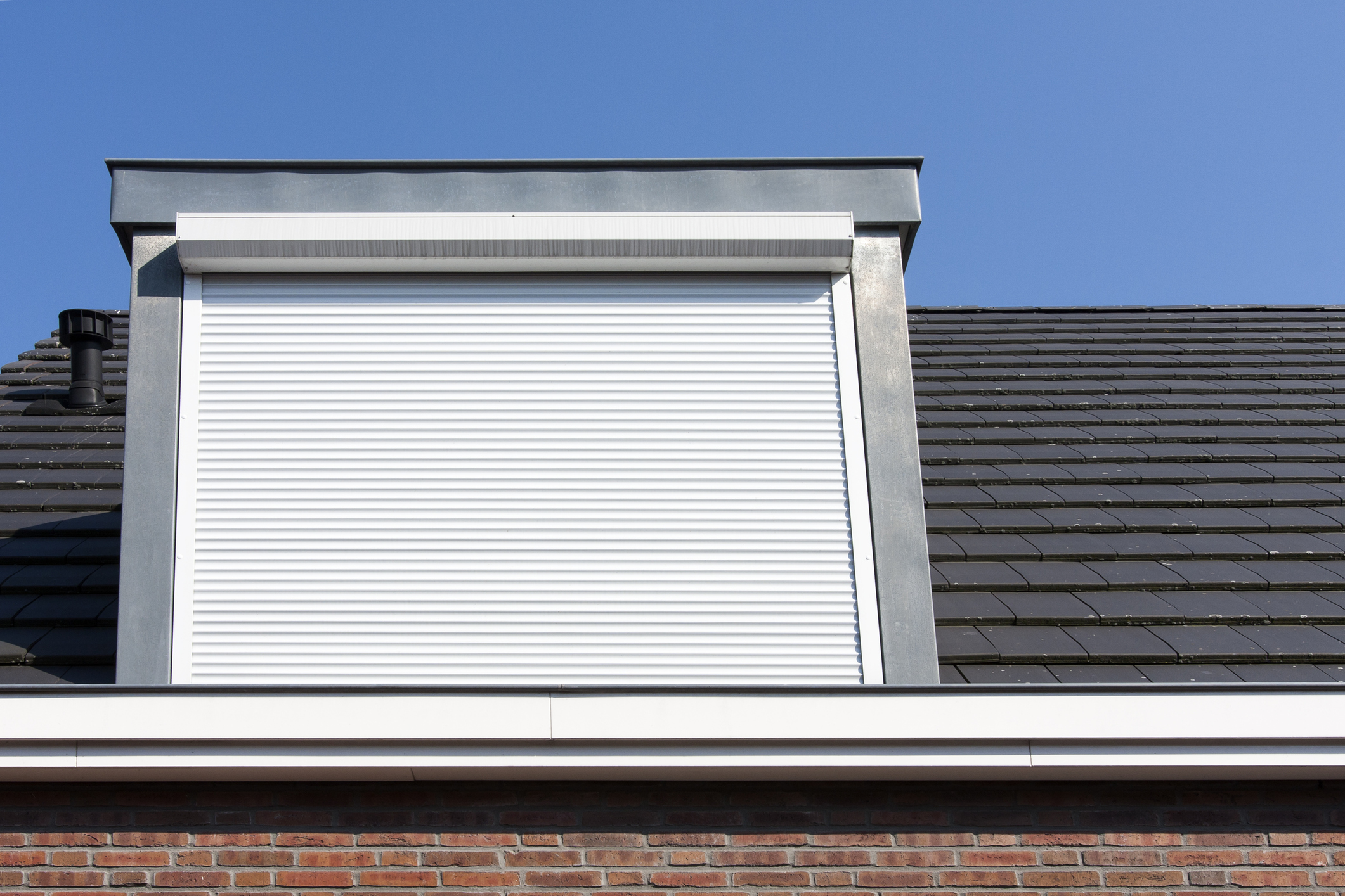 Roll Up Shutters: 3 Reasons To Grab Them Today